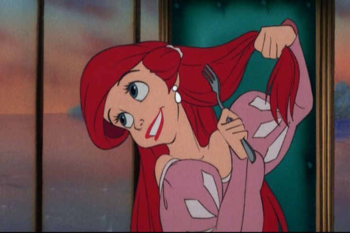 Ariel thinks the fork is a brush, it does look like one…